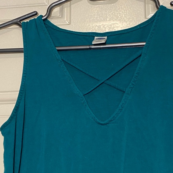 Teal Sleeveless Top - Picture 2 of 4